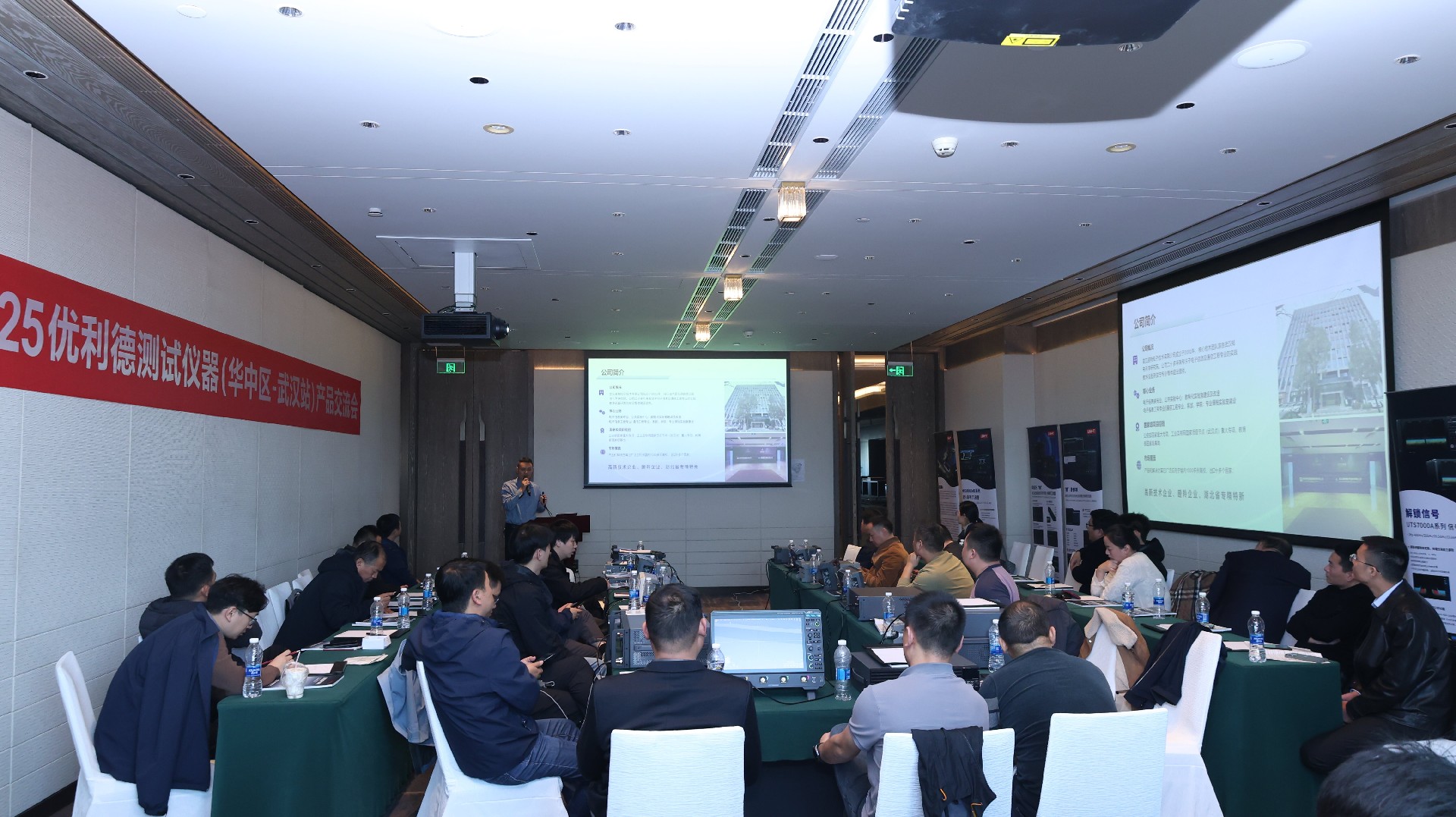 1764743299912488.jpg 刘元青.jpg